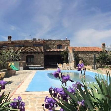 Casa - Apartamento Rural La Tahona Del Abuelo Plasenzuela Bagian luar foto