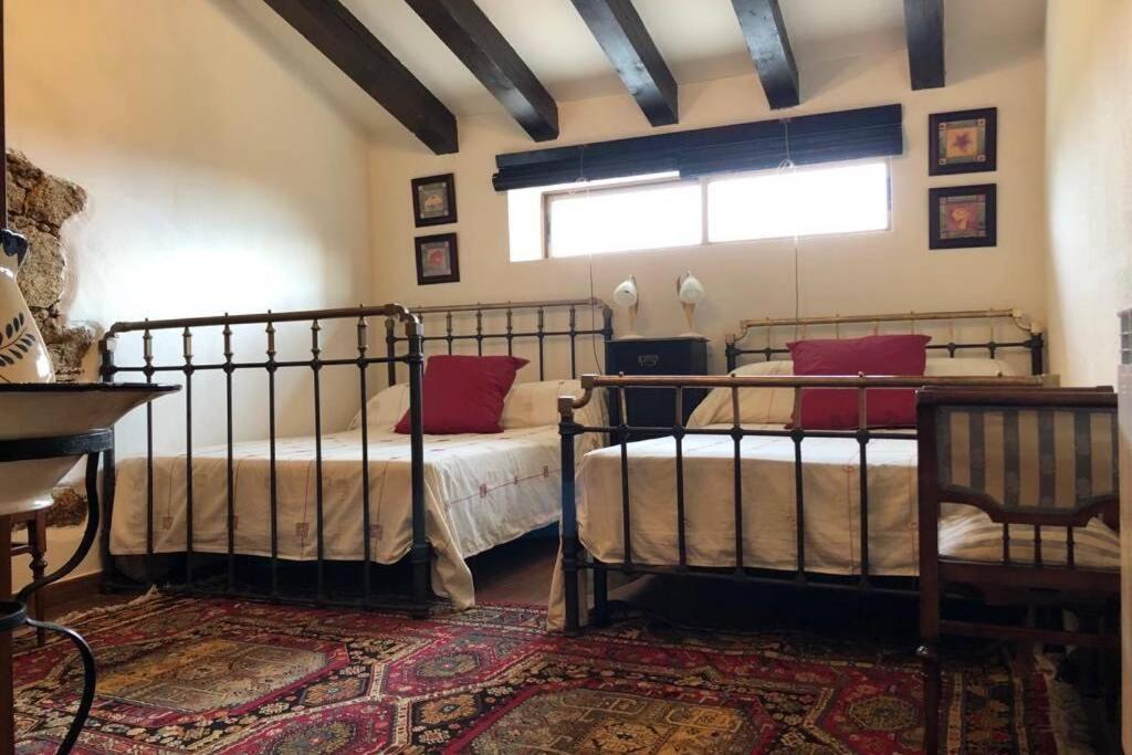 Casa - Apartamento Rural La Tahona Del Abuelo Plasenzuela Bagian luar foto