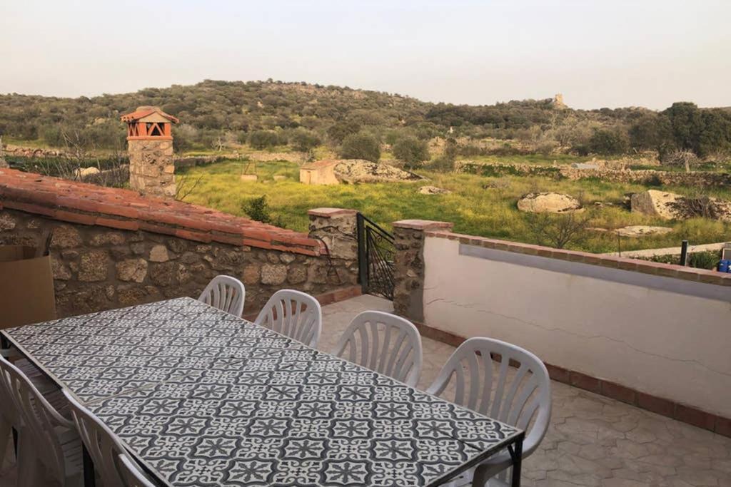 Casa - Apartamento Rural La Tahona Del Abuelo Plasenzuela Bagian luar foto