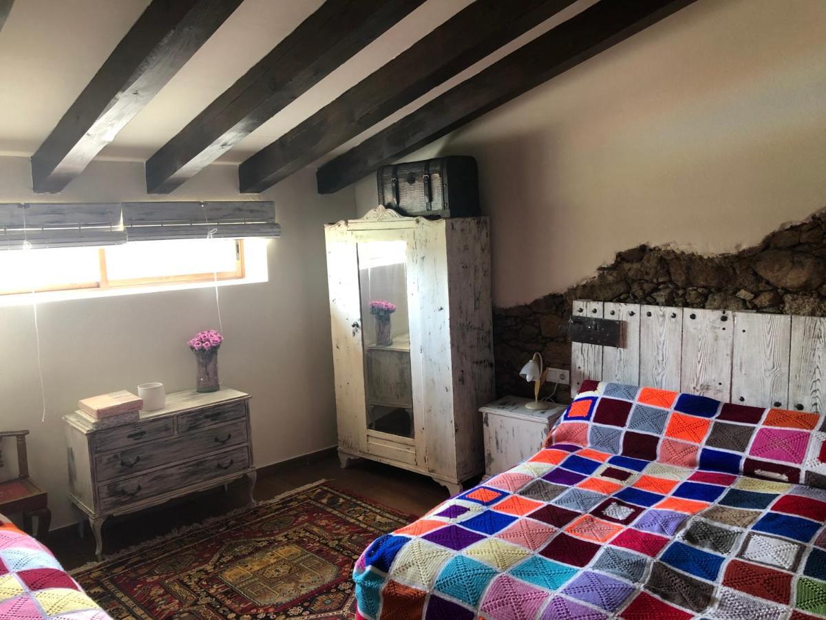 Casa - Apartamento Rural La Tahona Del Abuelo Plasenzuela Bagian luar foto