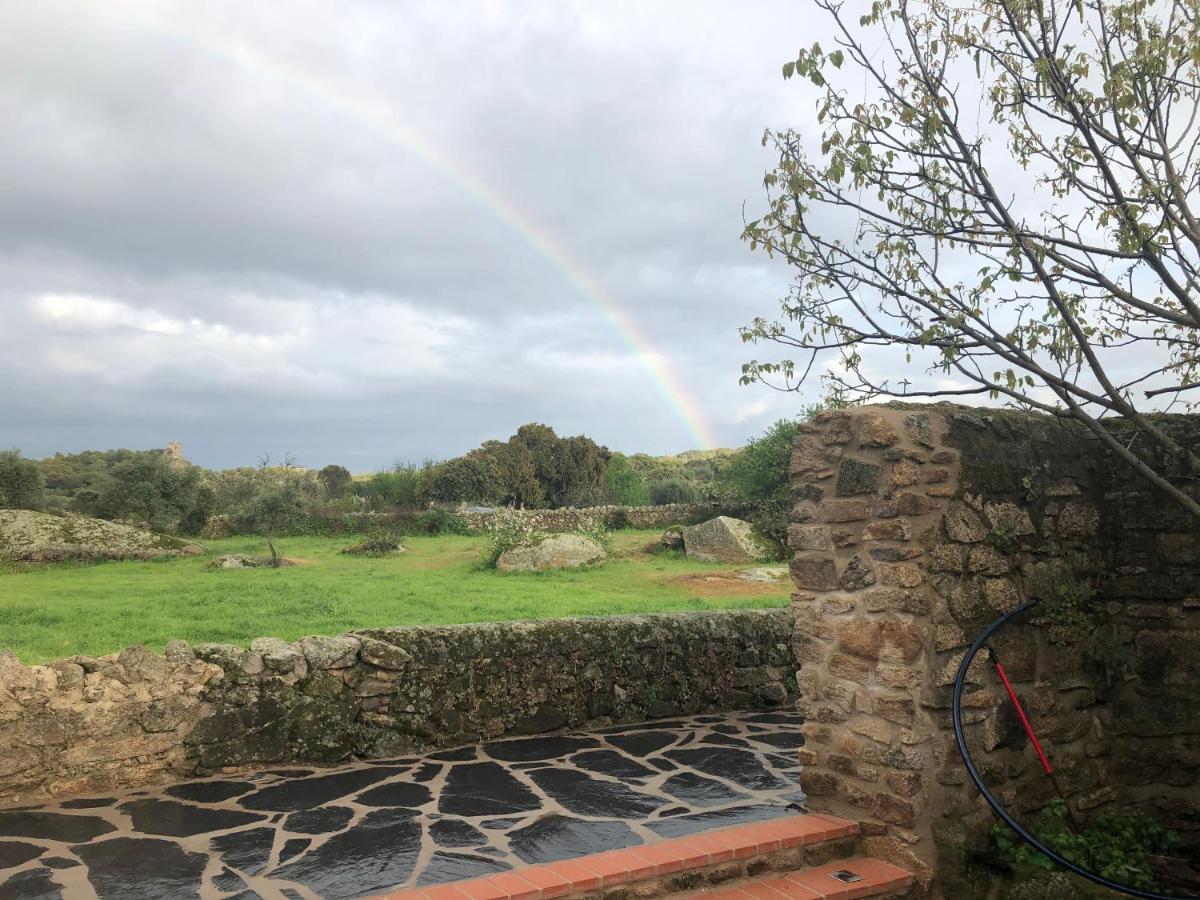 Casa - Apartamento Rural La Tahona Del Abuelo Plasenzuela Bagian luar foto