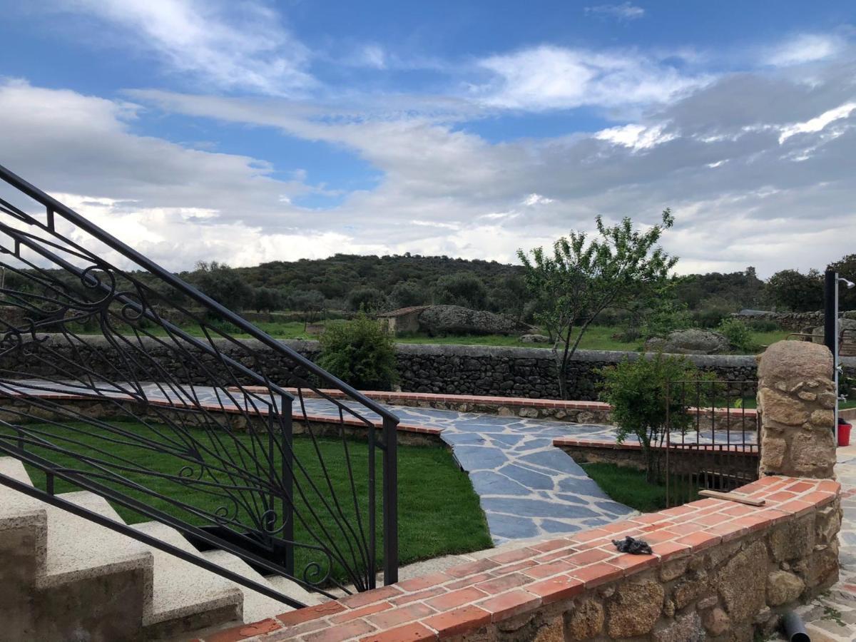 Casa - Apartamento Rural La Tahona Del Abuelo Plasenzuela Bagian luar foto