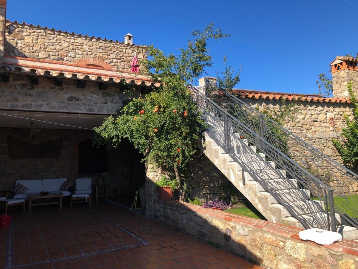 Casa - Apartamento Rural La Tahona Del Abuelo Plasenzuela Bagian luar foto