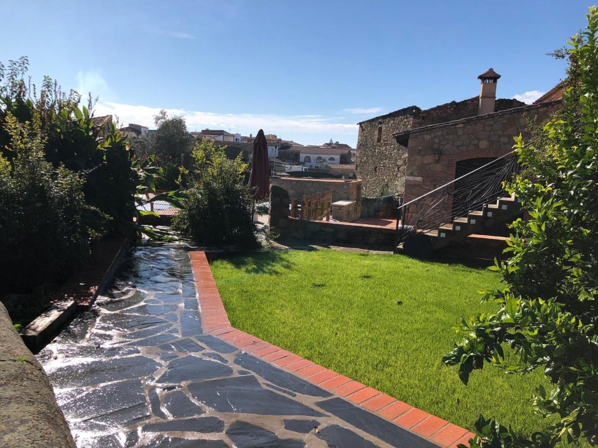Casa - Apartamento Rural La Tahona Del Abuelo Plasenzuela Bagian luar foto